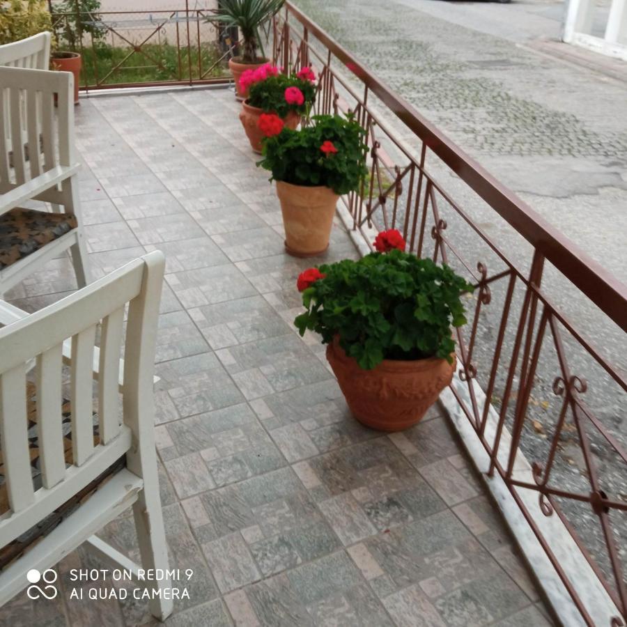 Guest House Sakis. Όρμα Εξωτερικό φωτογραφία